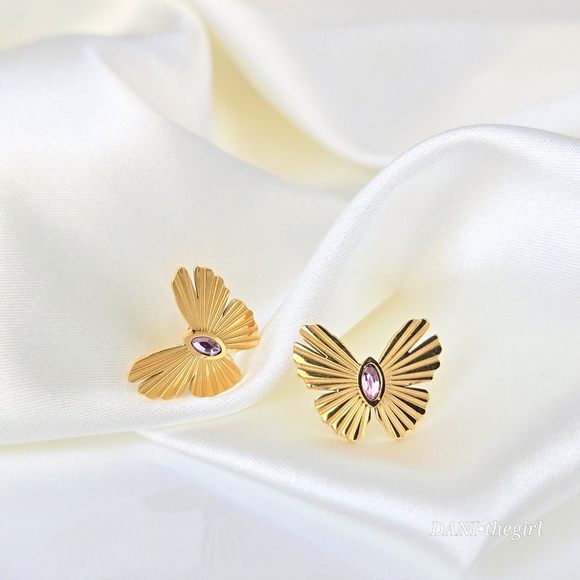 NEW 18K Gold Plated Pink Marquise Diamond Textured Butterfly Stud Earrings - Picture 6 of 6